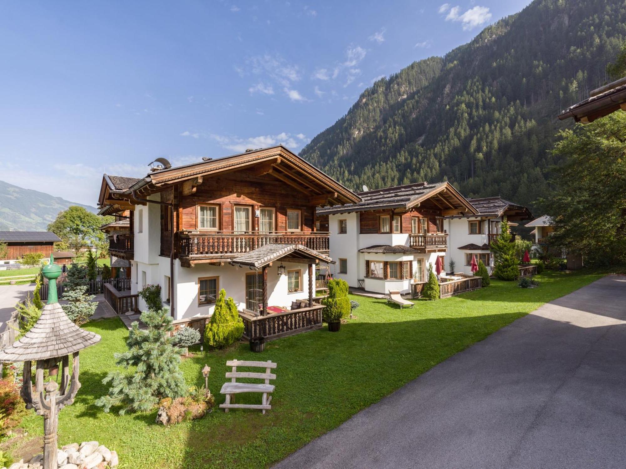 S'Doerfl Chalets Mayrhofen Εξωτερικό φωτογραφία