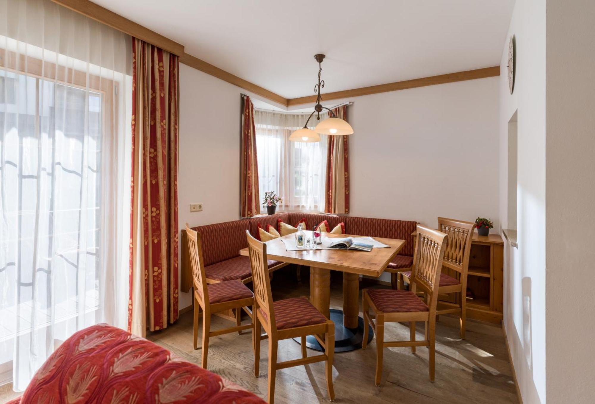 S'Doerfl Chalets Mayrhofen Εξωτερικό φωτογραφία